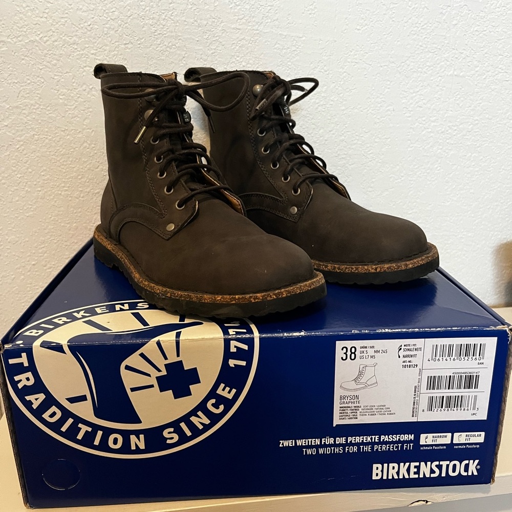 38N Birkenstock Bryson suede boots-excellent condition